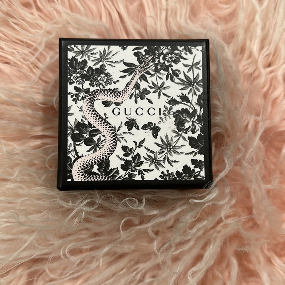 Gucci Interlocking G Heart Lightning Charm Neckla… - image 5